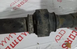 Привод передний правый для Nissan Murano 2002 года на фотографиях