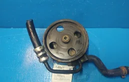 Насос ГУР для Ford Focus 2005 года на фотографиях