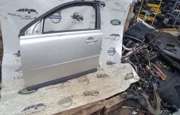 Двери для Volvo S80 2015 года на фотографиях