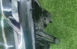 Фара ксенон левая для Renault Duster 2015 года на фотографиях