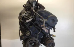 Двигатель для Opel Vectra 1999 года на фотографиях