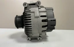 Генератор для Audi A6 2008 года на фотографиях