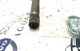 Привод передний правый для Volvo XC70 2012 года на фотографиях