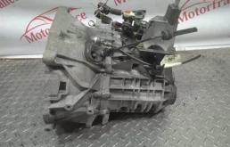 МКПП для Ford Galaxy 2009 года на фотографиях