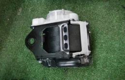 Торпедо (в сборе) для Volkswagen Touareg 2018 года на фотографиях