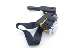 Ремень безопасности передний левый для Nissan X-Trail 2014 года на фотографиях