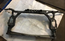 панель передняя (телевизор) для Audi A4 B8 2007-2015