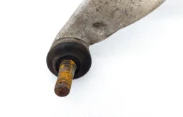 Рычаг передний правый нижний для Infiniti FX 2005 года на фотографиях