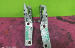 Петля капота правая для Volkswagen Passat на фотографиях