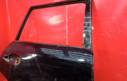 Дверь задняя правая для Toyota Land Cruiser 2012 года на фотографиях