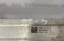 Подрамник двигателя для BMW 5er 2021 года на фотографиях