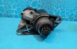 Стартер для Volkswagen Polo 2008 года на фотографиях