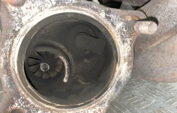 Турбина для Audi A4 2006 года на фотографиях