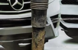 Амортизатор задний левый для Mercedes-Benz M class 2006 года на фотографиях