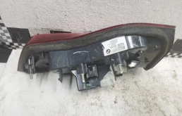 Фонарь правый для BMW X3 2023 года на фотографиях