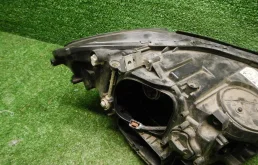 Фара левая для BMW 5er 2010 года на фотографиях