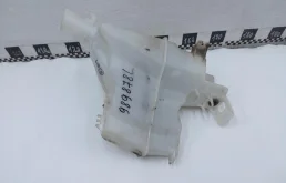 Бачок омывателя для Hyundai Creta 2017 года на фотографиях