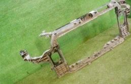 Панель радиатора (телевизор) для Kia Cerato 2015 года на фотографиях