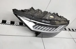 Фара левая для Audi Q8 на фотографиях