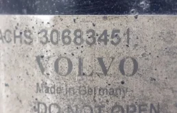 Амортизатор задний правый для Volvo XC90 2010 года на фотографиях