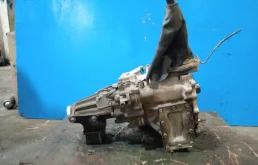 Раздатка для Mitsubishi Pajero 1998 года на фотографиях