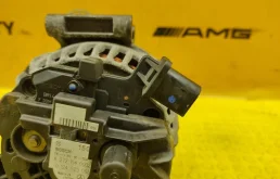 Генератор для Mercedes-Benz C class 2010 года на фотографиях