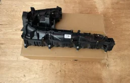 Впускной коллектор для BMW 7er 2018 года на фотографиях