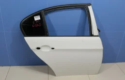 Двери для BMW 3er 2006 года на фотографиях
