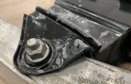 Усилитель заднего бампера для Mercedes-Benz S class 2012 года на фотографиях