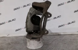 Суппорт задний правый для Volkswagen Passat 2008 года на фотографиях