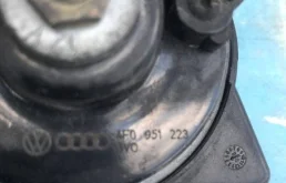 Фара левая для Audi A6 2007 года на фотографиях