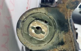 Задний подрамник для Volvo XC90 2014 года на фотографиях