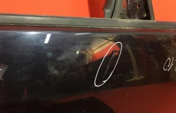 Дверь передняя правая для Opel Astra 2015 года на фотографиях