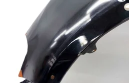 Крыло правое для Suzuki SX4 2015 года на фотографиях