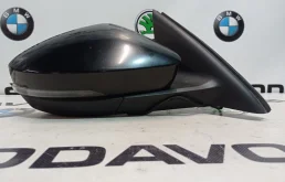 Зеркало боковое правое для Skoda Octavia 2015 года на фотографиях