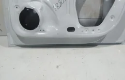 Дверь (в сборе) передняя правая для Volkswagen Polo 2018 года на фотографиях