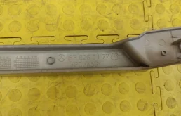 Реснички передние левые для Mercedes-Benz M class на фотографиях