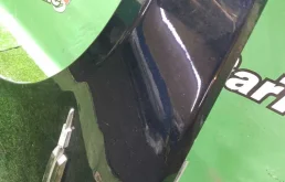 Крылья для BMW 5er 2004 года на фотографиях