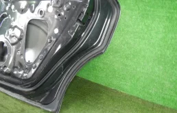 Дверь задняя правая для Porsche Panamera на фотографиях