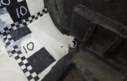 Подкрылок передний правый для Nissan X-Trail 2017 года на фотографиях