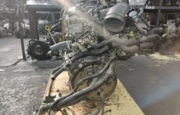 Двигатель без навесного для Toyota Camry 2017 года на фотографиях