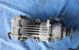 Редуктор заднего моста для Nissan Murano 2003 года на фотографиях