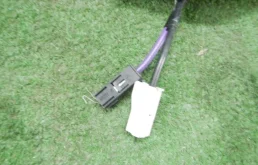 Уплотнитель передней правой двери для Ford Transit 2013 года на фотографиях