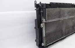 Кассета радиаторов для Toyota RAV4 2018 года на фотографиях