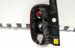 Фонарь правый для Renault Duster 2014 года на фотографиях