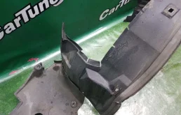 Подкрылок передний правый для Mercedes-Benz S class 1996 года на фотографиях