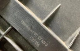 Корпус воздушного фильтра для Volkswagen Tiguan 2014 года на фотографиях