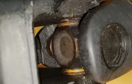 Карданный вал задний для BMW 5er 1996 года на фотографиях