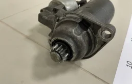 Стартер для Skoda Octavia 1996 года на фотографиях