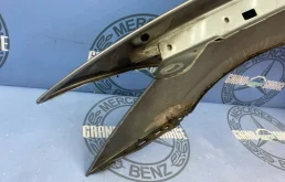 Крыло правое для Mercedes-Benz S class 2009 года на фотографиях